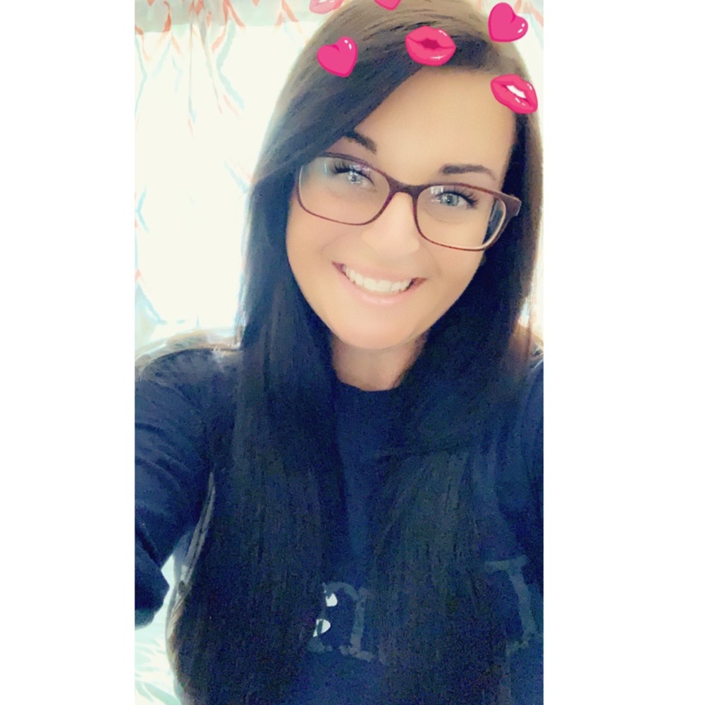 Meet your Posher, Gina